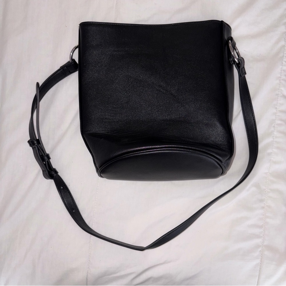 Urban outfitters Black faux Leather Shoulder bucket Bag